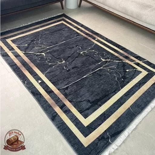 فرشینه مشکی طلایی مخمل مدرن طرح سنگ h410 استُپ دار(ابعاد دلخواه) — تصویر ۲