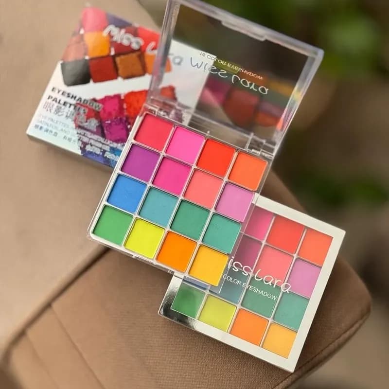 پالت سایه فانتزی میس لارا ۱۶ رنگ مناسب میکاپ کد 4039 — تصویر ۲