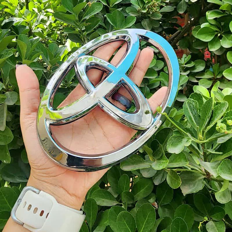 آرم تویوتا (TOYOTA) کد 2043 — تصویر ۳