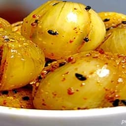 ترشی پیاز محلی سفیدپرادویه وخوشمزه یک کیلویی گیلان.رشت — تصویر ۲
