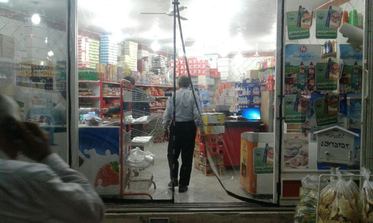 پرده مغناطیسی نایلونی (پرده آهنربایی پلاستیکی) ارتفاع 210 و عرض 110 — تصویر ۴