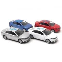 اسباب بازی - ماکت ماشین - کیا سراتو - Kia Cerato - فلزی - عقبکش، موزیکال، چراغدار - دربهای جلو بازشو — تصویر ۲
