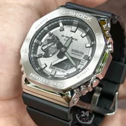 ساعت مچی مردانه جی شاک G SHOCK GM2100-1A استیل نقره ای دو زمانه — تصویر ۲