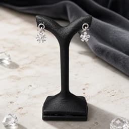 گوشواره نقره عیار 925 طرح گل — تصویر ۲
