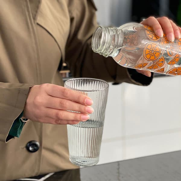 لیوان شیشه ای تامارا دنیز — تصویر ۳