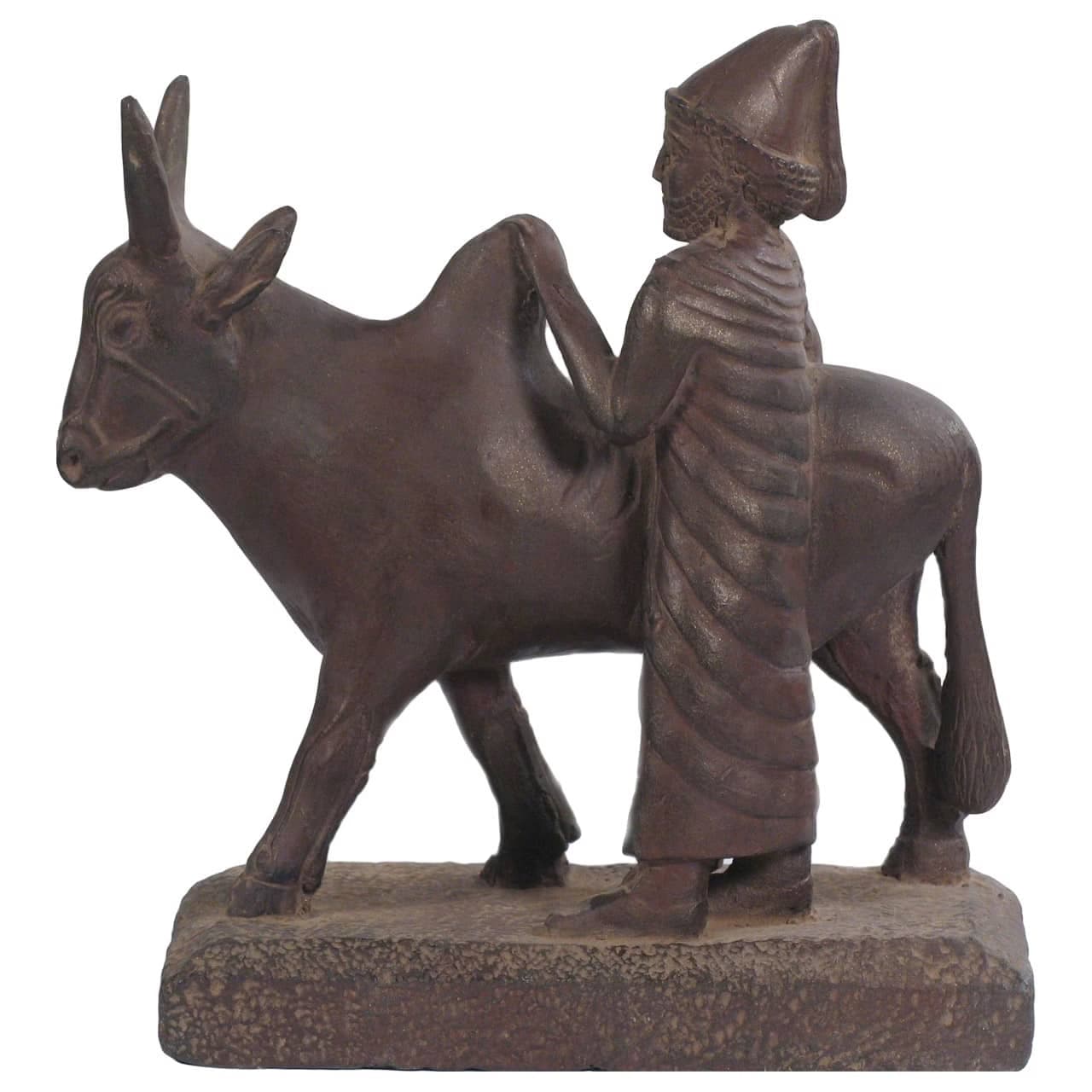 مجسمه هدیه آور سوری حجمی کد MO2410