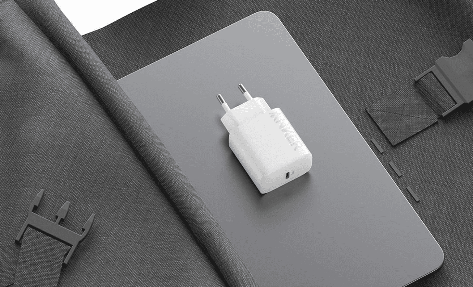 شارژر دیواری 20 وات انکر مدل B2347 به همراه کابل USB-C to USB-C به طول 1.5 متر — تصویر ۲
