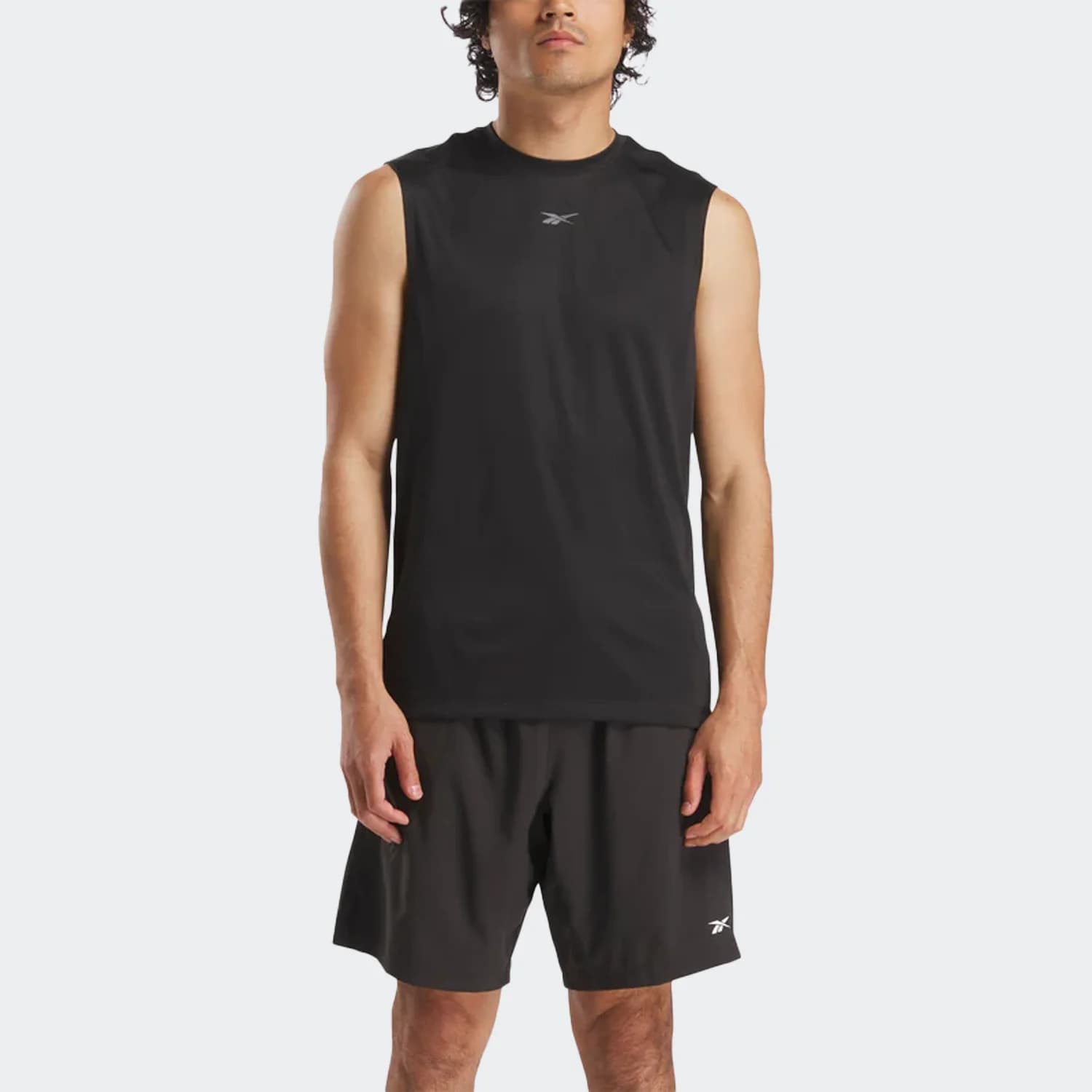 کاور مردانه ریباک مدل ID Train Sleeveless Tech T-Shirt — تصویر ۲