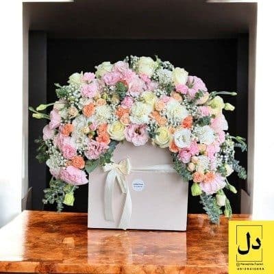 ارسال دسته گل برای مطب دکتر روازاده در کرج