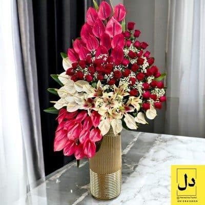 سفارش گل برای تحویل در مطب دکتر ساره پوررستمی کرج