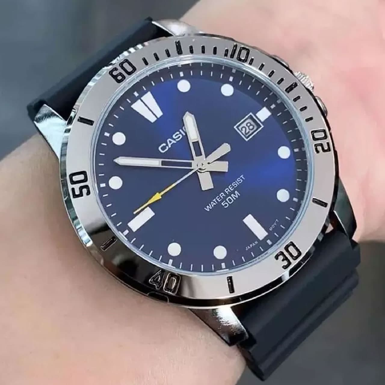 ساعت کاسیو Casio General مردانه مدل MTP-VD01-2EVUDF — تصویر ۲