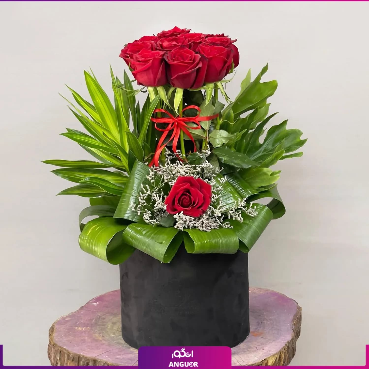 باکس گل رز 11 شاخه ای ایده آل برای ولنتاین