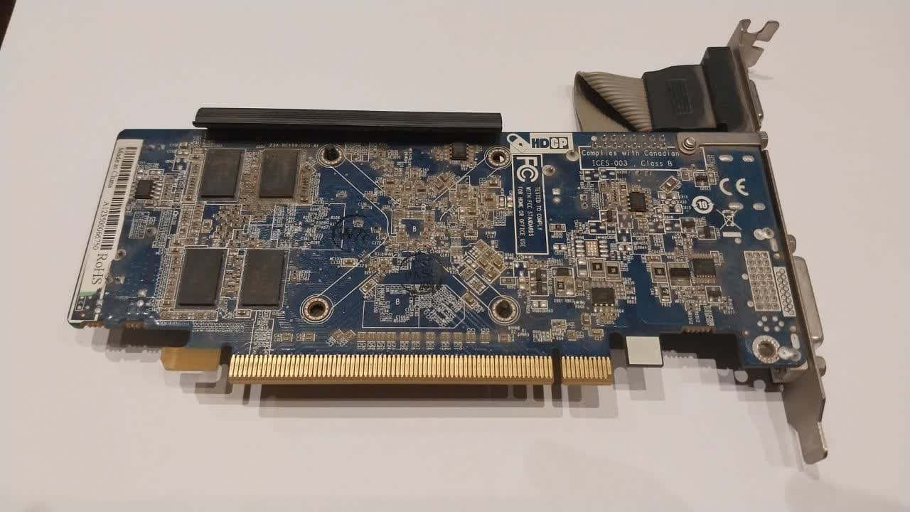 کارت گرافیک دست دوم Sapphire HD5450 2GB PCI-E 64Bit DDR3 — تصویر ۳