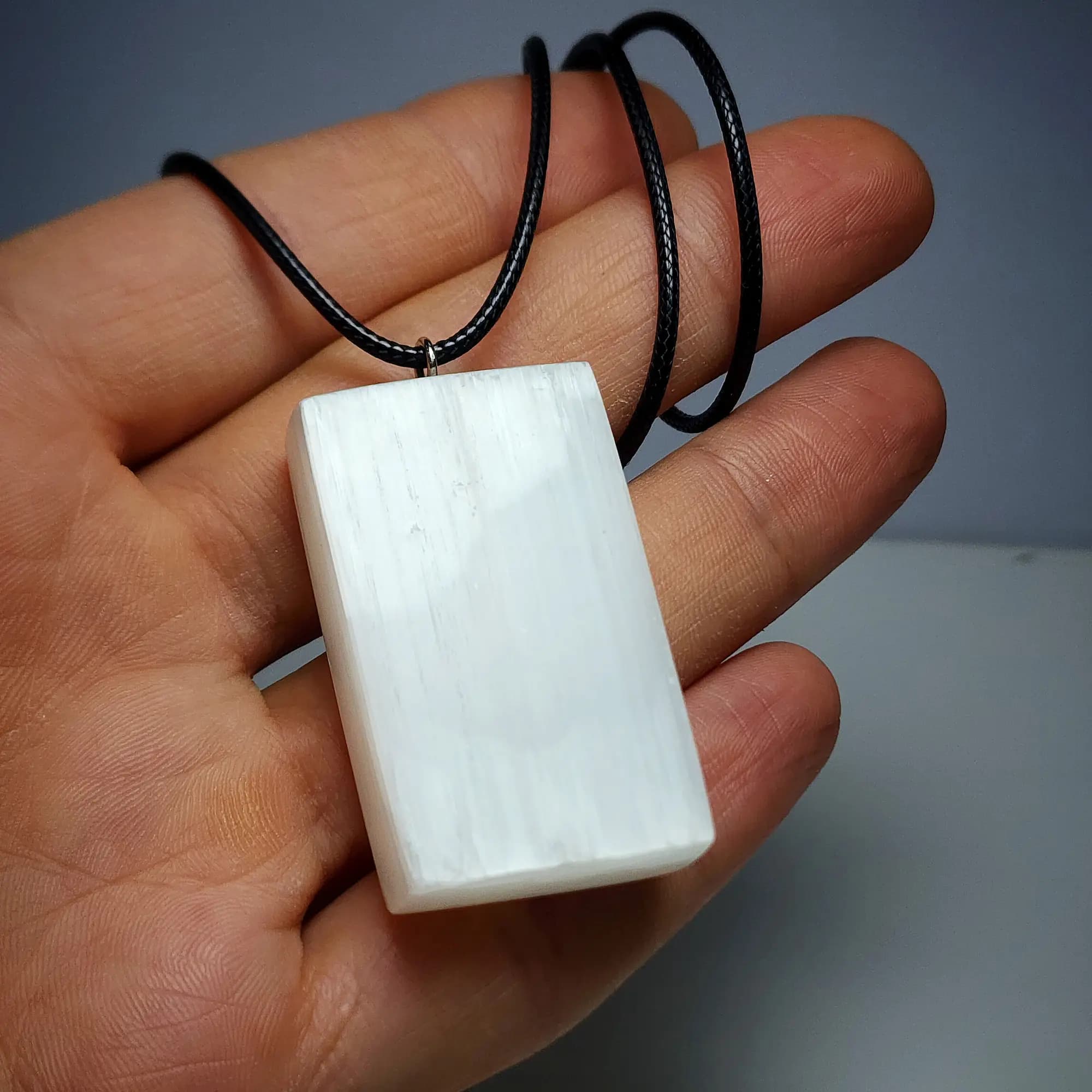 گردنبند سلنایت اصل و معدنی — تصویر ۵