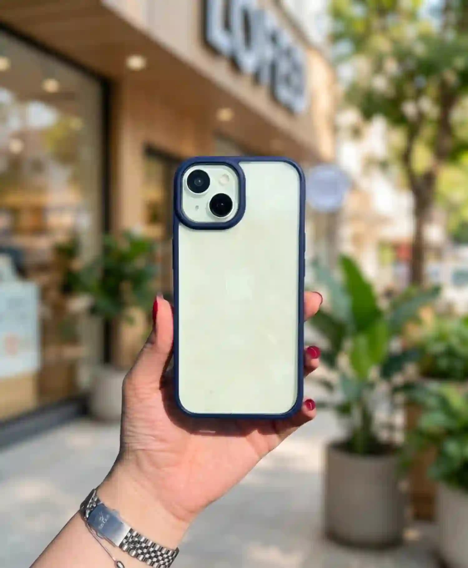 قاب اسپیگن شفاف گوشی موبایل آیفون Iphone 15 — تصویر ۳