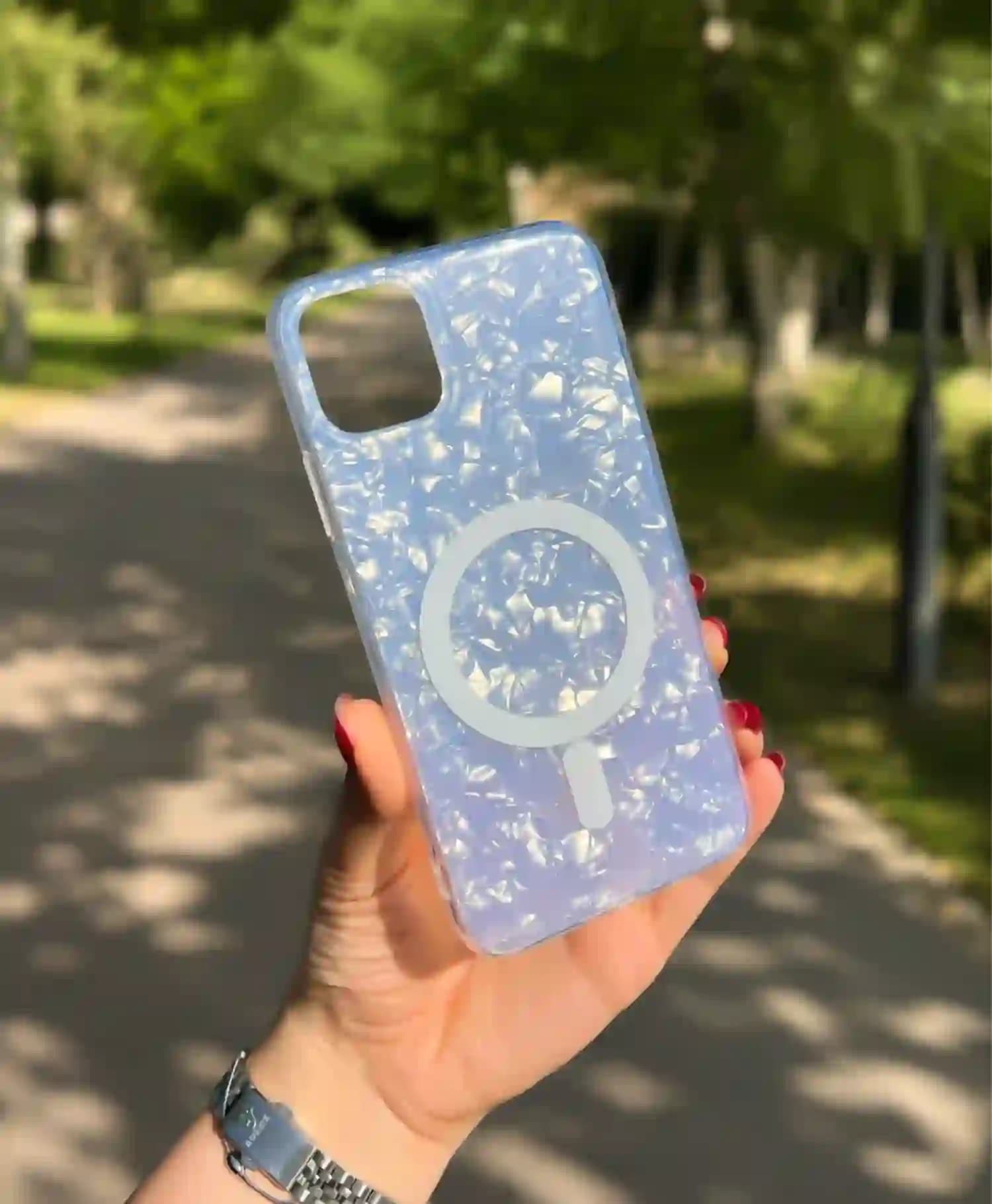 قاب هولوگرامی صدفی طرح مگ سیف گوشی موبایل IPhone 11 Pro Max — تصویر ۳