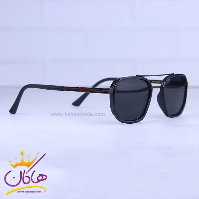 عینک آفتابی مردانه تمام مشکی 5607/1 — تصویر ۴