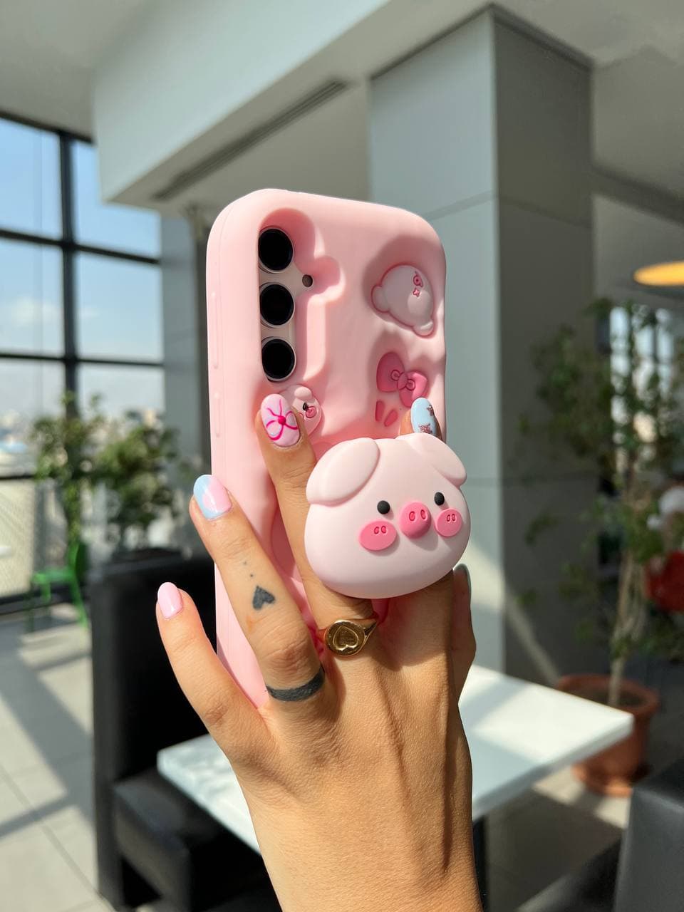 قاب Piggy پاپ سوکتی (سامسونگ) — تصویر ۴