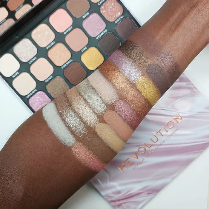 پالت سایه رولوشن فوراور فلاولس رنگ Nude Silk — تصویر ۳