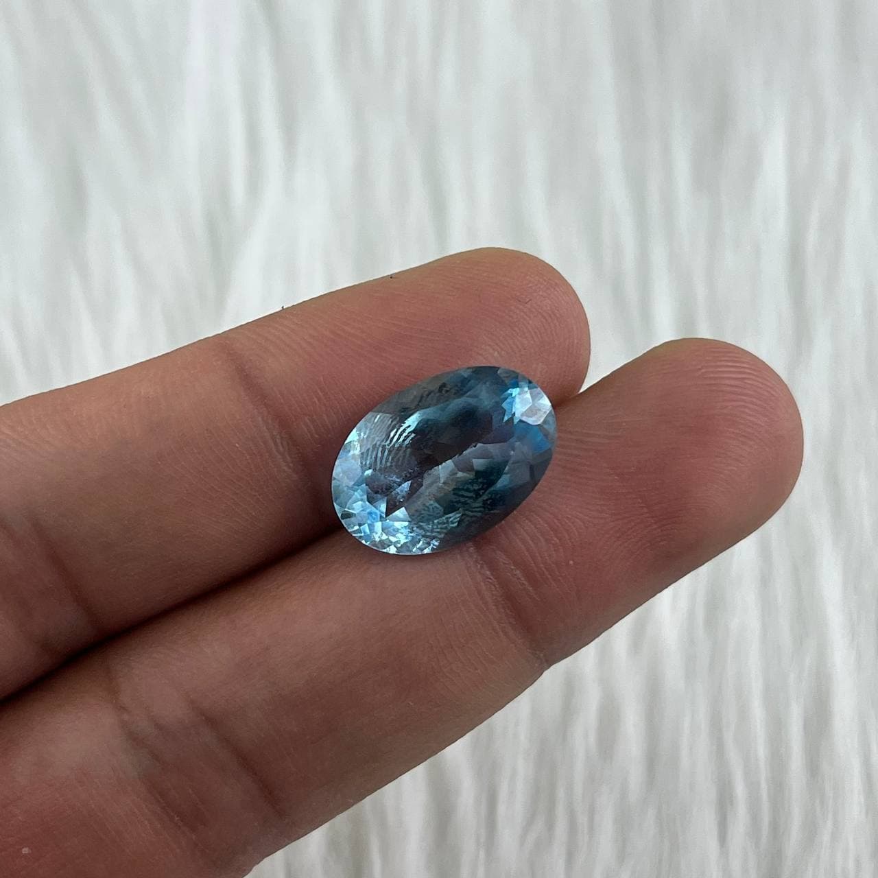 نگین توپاز آبی سوئیسی {کد:N102} — تصویر ۳