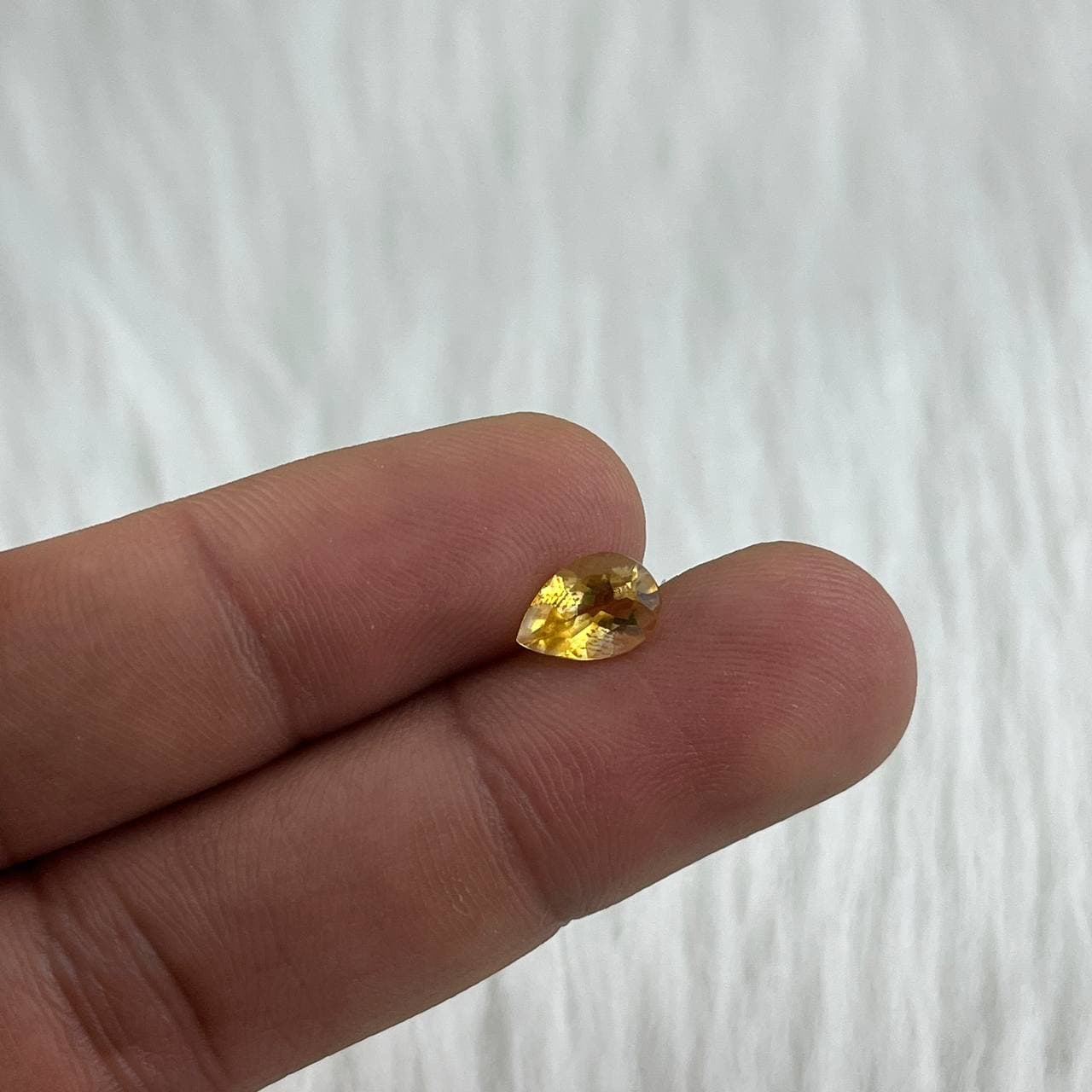 نگین سیترین برزیلی اصل و معدنی{کد:N87} — تصویر ۲