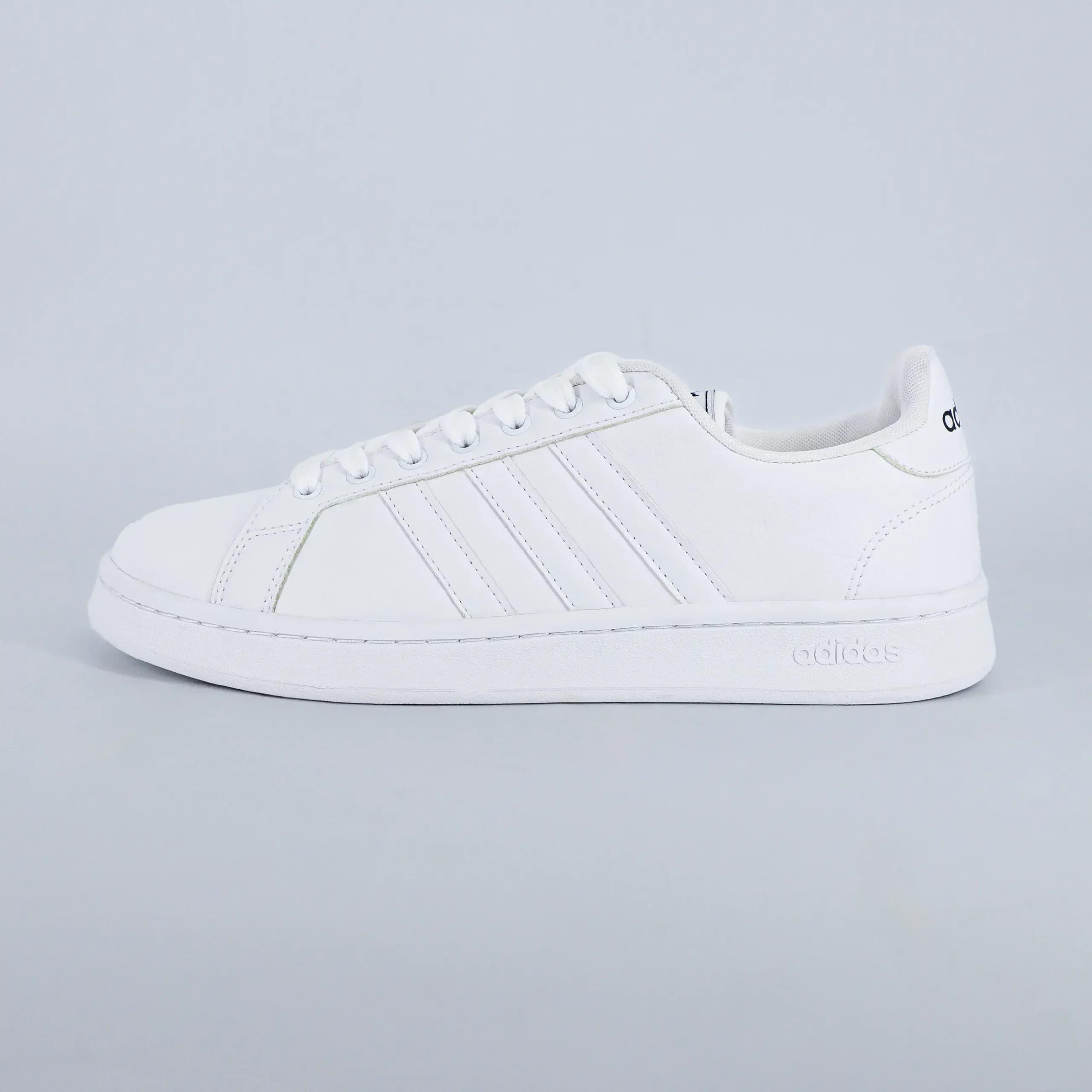 کتونی آدیداس گرند کورت ADIDAS GRAND COURT زنانه سفید کد 2166 — تصویر ۵