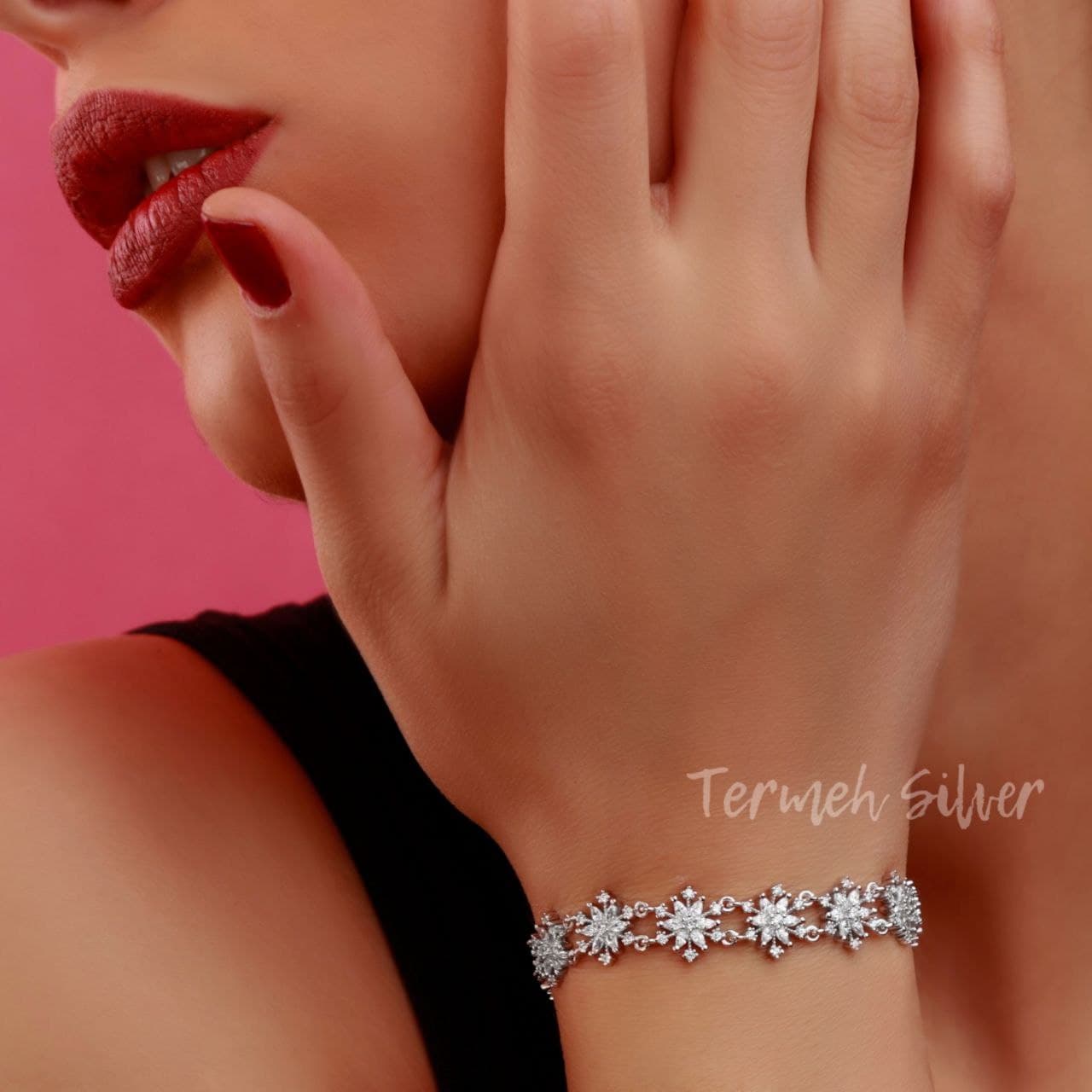 دستبند نقره گل DT 1111