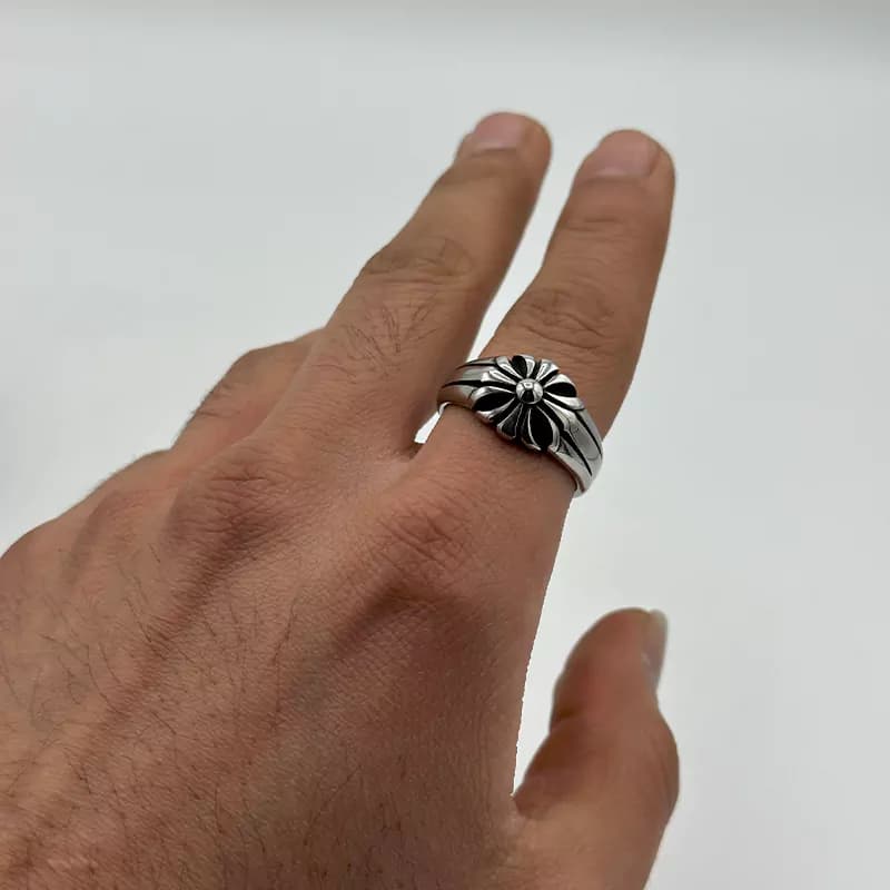 انگشتر کروم هارتز کد 1 (Chrome Hearts) — تصویر ۲