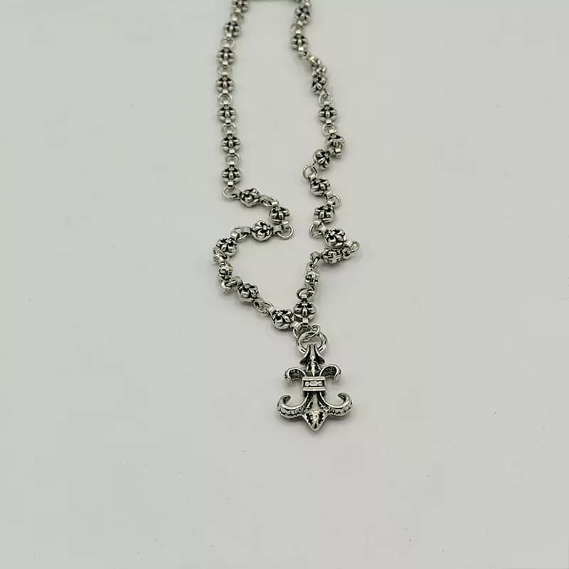 گردنبند کروم هارتز کد 24 (Chrome Hearts)