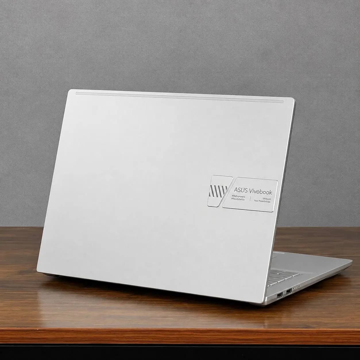 لپ تاپ ASUS Vivobook Pro 14X OLED N7400 — تصویر ۵