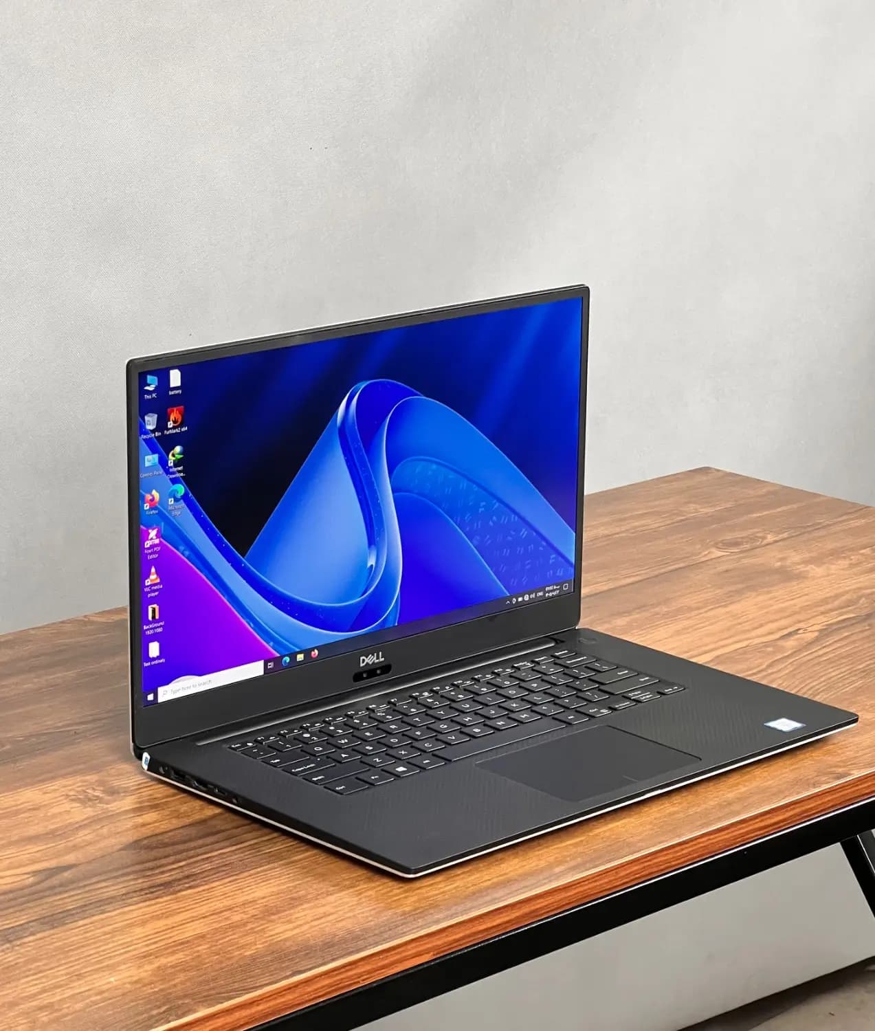 لپ تاپ DELL 5540 — تصویر ۶