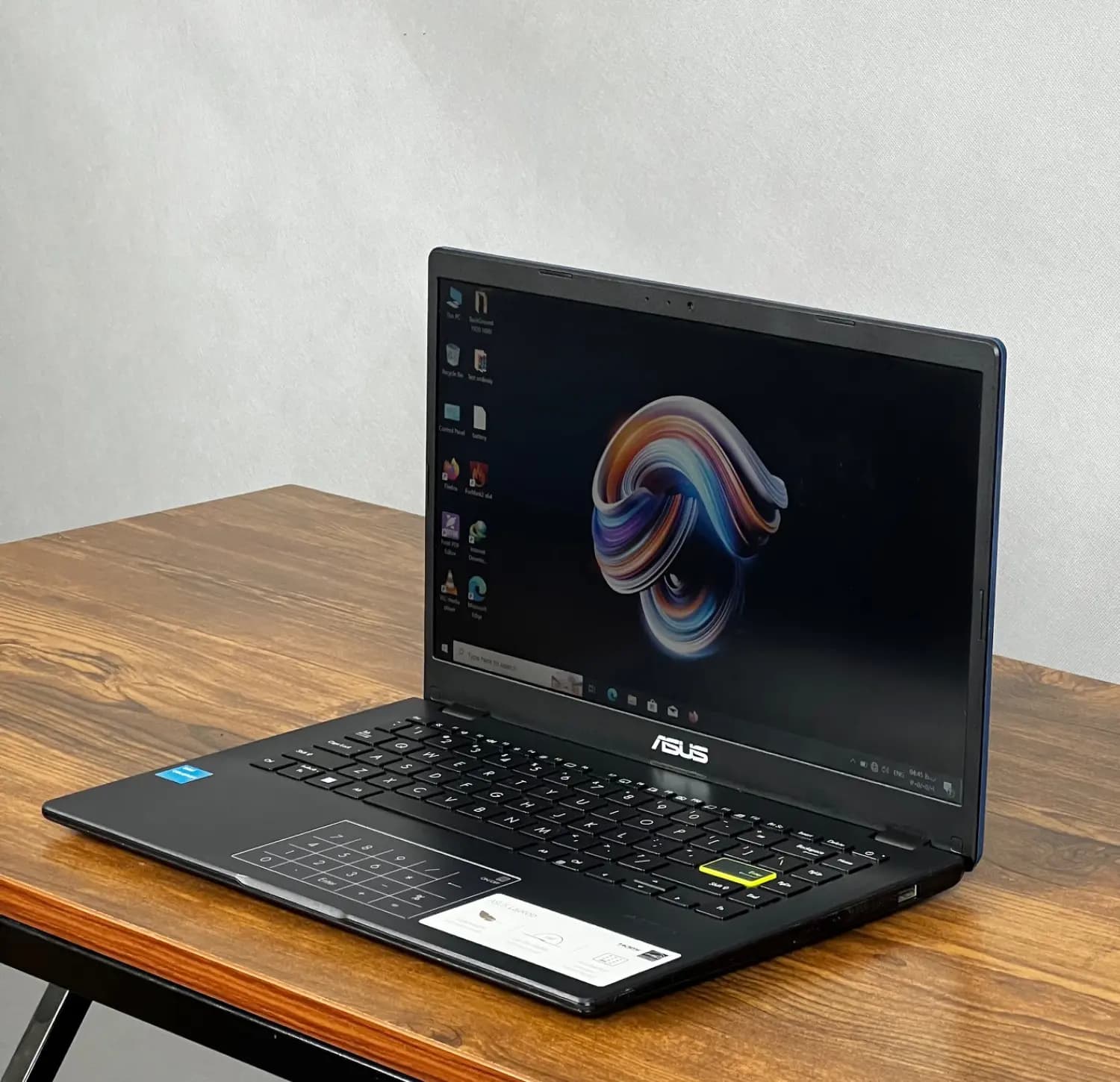 لپ تاپ ASUS E410 — تصویر ۵