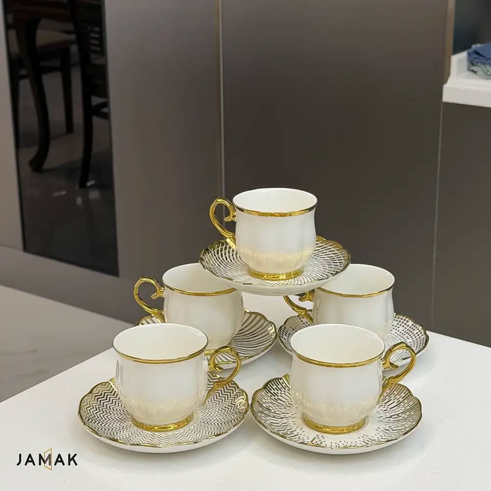سرویس چای‌خوری طلایی — تصویر ۲