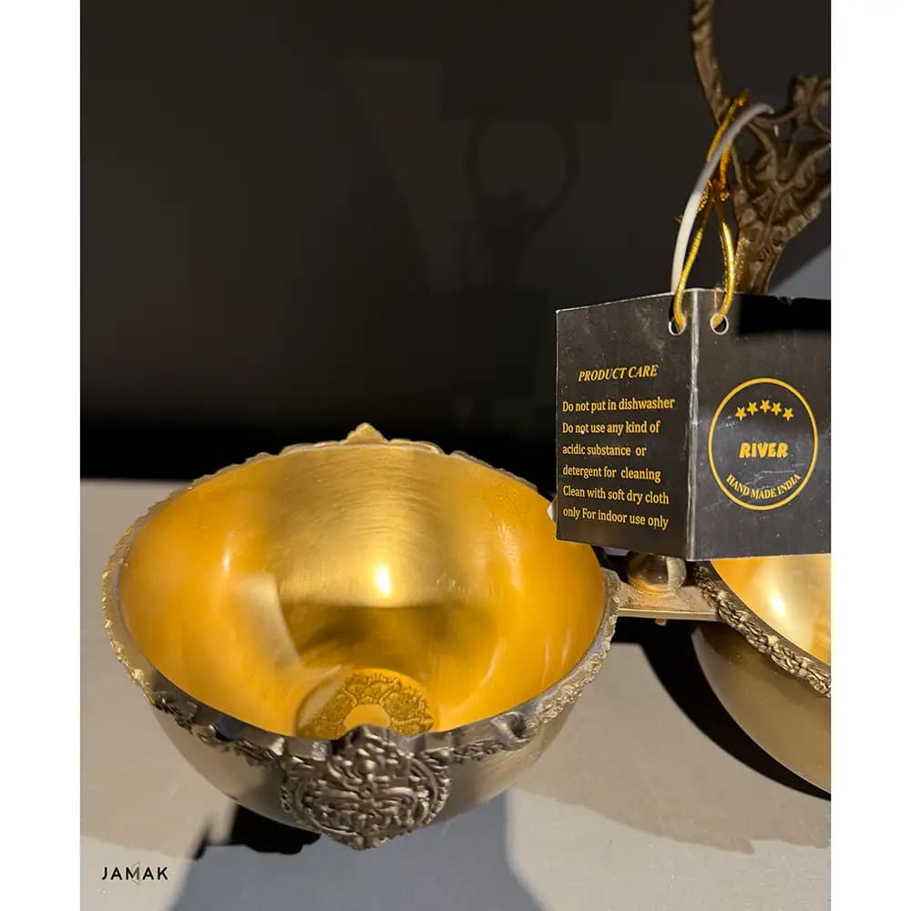 اردو خوری برنجی شاه عباسی ریور کد 24717 — تصویر ۳