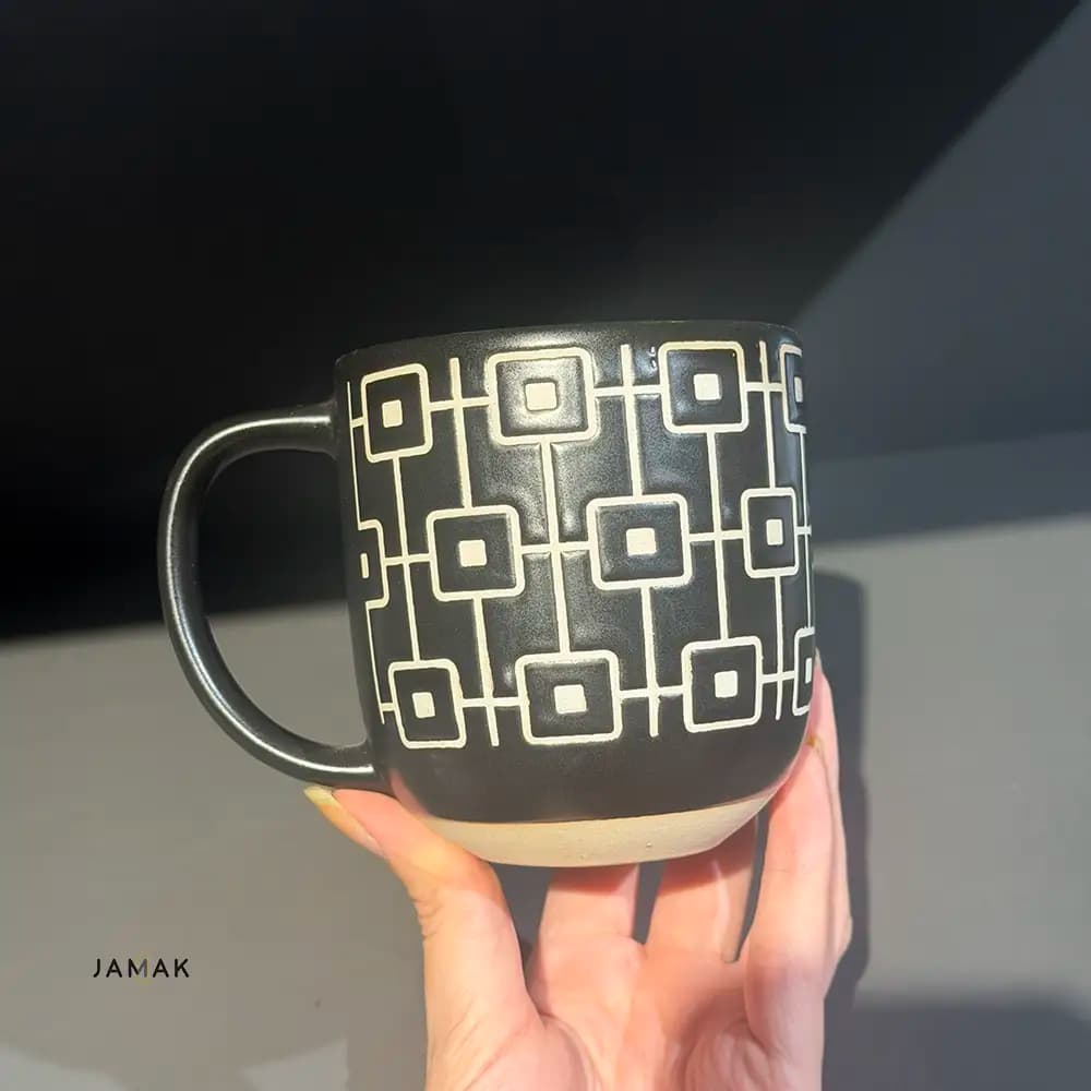 ماگ 450 میلی دنی هوم مدل خطی کد 22-01 — تصویر ۳