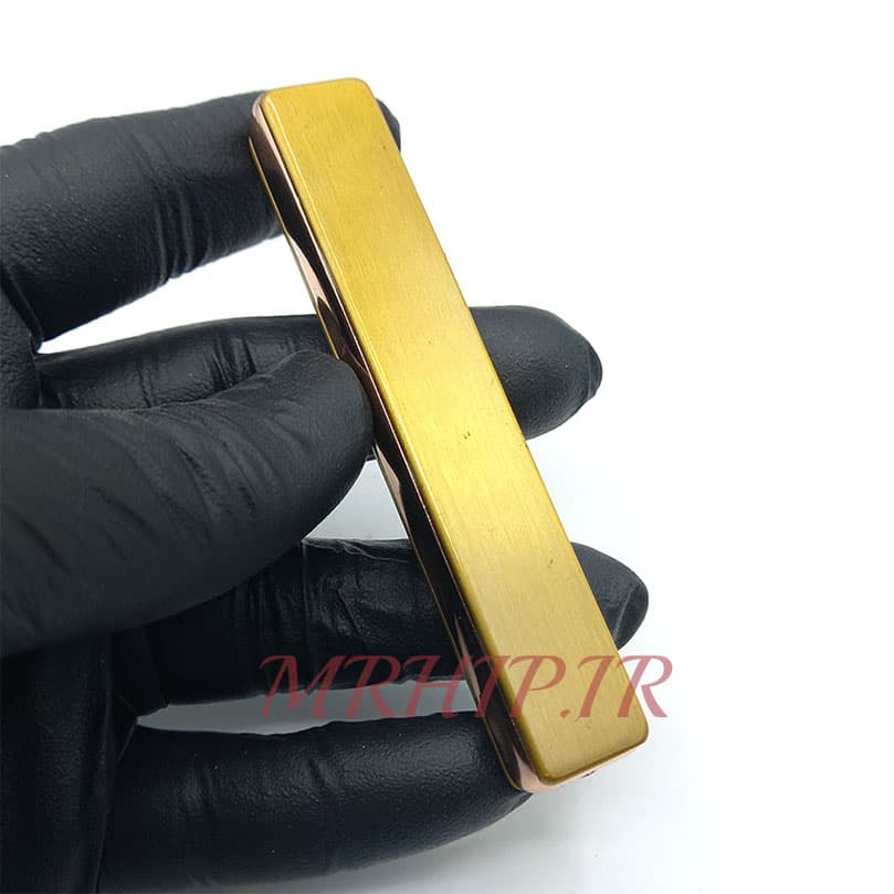 فندک الکتریکی شارژی مدل المنتی طرح ساز دهنی طلایی کدa140043 — تصویر ۶