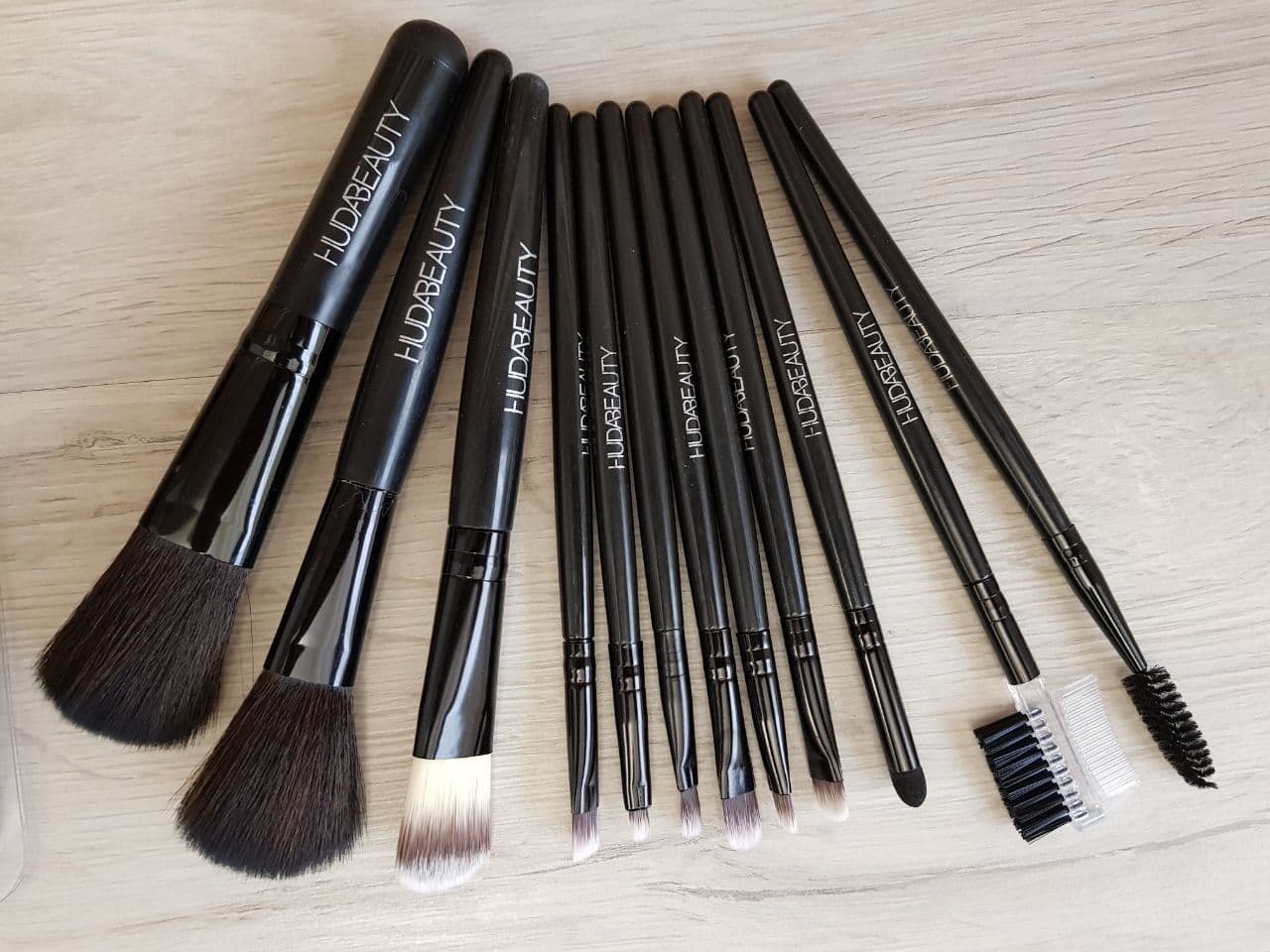 ست براش هدی بیوتی HudaBeauty — تصویر ۲