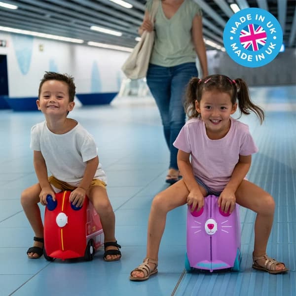 چمدان کودک طرح آتش‌نشانی ترانکی Trunki — تصویر ۷