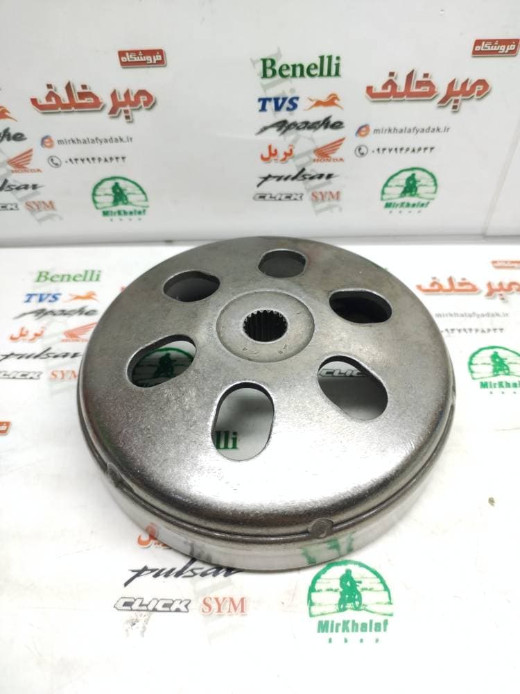 درب روی پولی (فولی) کلاچ عقب کامل موتور طرح کلیک و اسکوتر و یاماها طرح ایروکس nvx و کاوان و فیدل و بنلی ستا 125