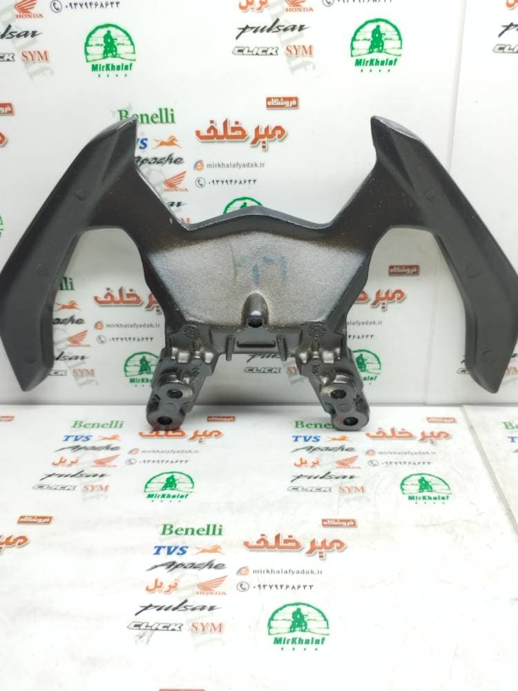 دستگیره زین موتور اپاچی 200 اصلی — تصویر ۲
