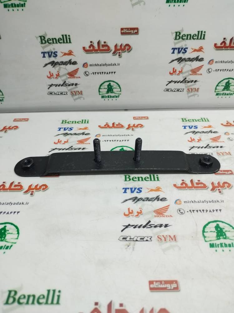 تسمه (ورق) پلاک عقب موتور پالس ns 150 200 ان اس و rs ار اس و ls 135 ال اس اصلی — تصویر ۲
