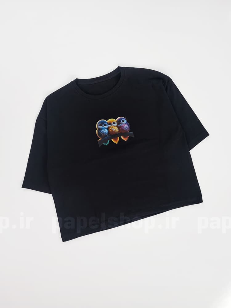 تیشرت کراپ یقه گرد مشکی طرح دار — تصویر ۶