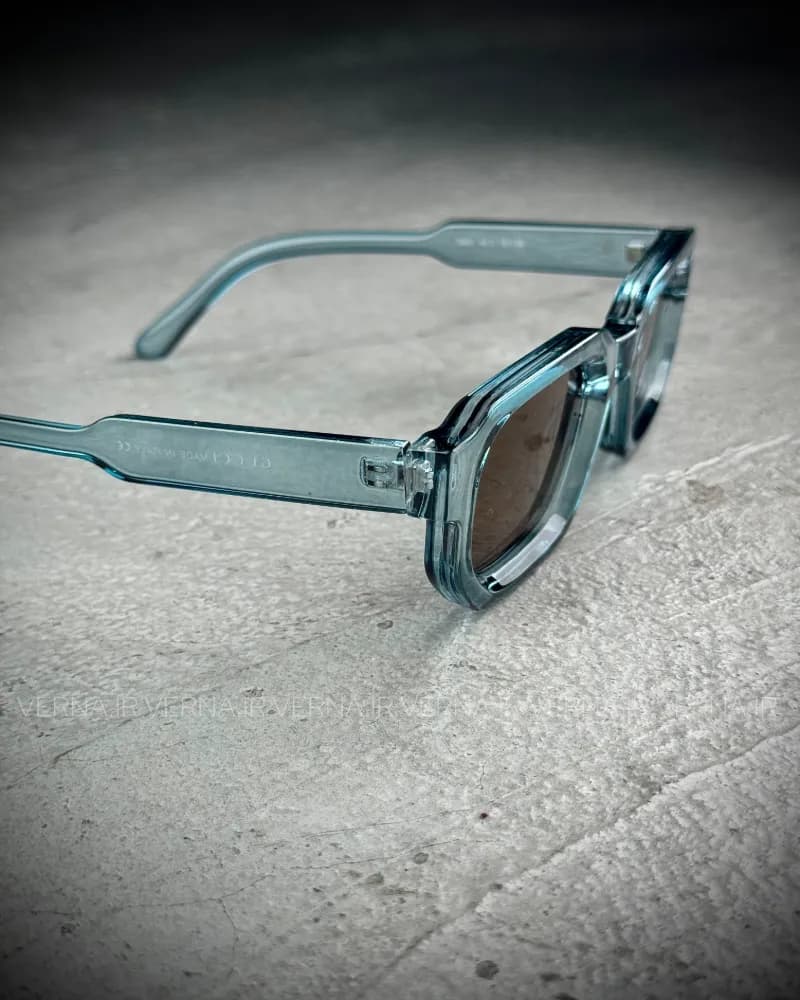 عینک افتابی GUCCI — تصویر ۵