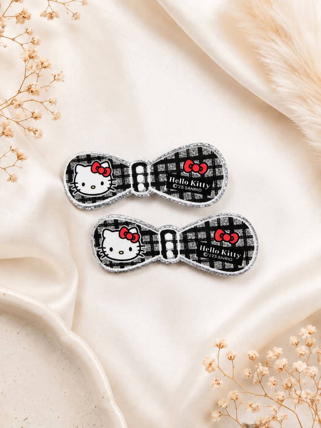 گیره انبری رزینی طرح هلو کیتی (Hello Kitty) – کد 17 — تصویر ۲