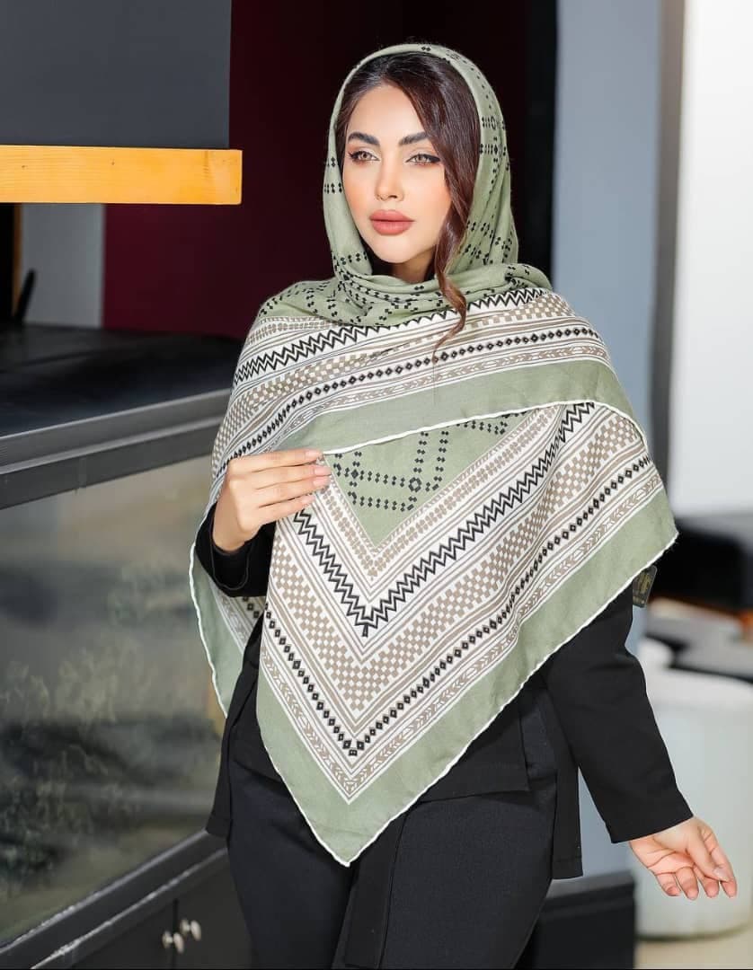 روسری نخی پاییزه کد 258 — تصویر ۴