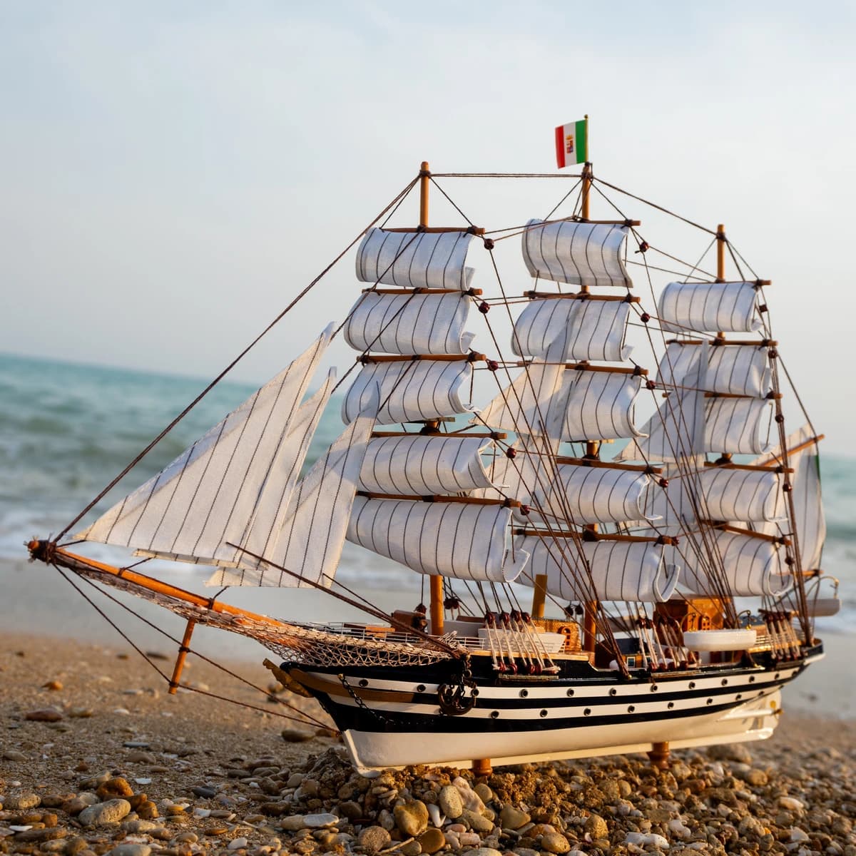 ماکت چوبی مدل کشتی Amerigo Vespucci