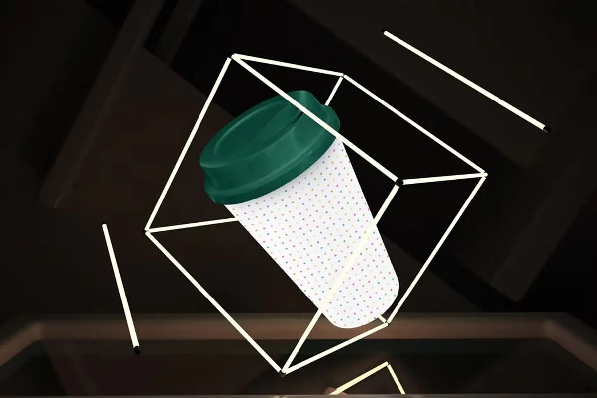 موکاپ لیوان قهوه با تم و افکت نئونی — تصویر ۶
