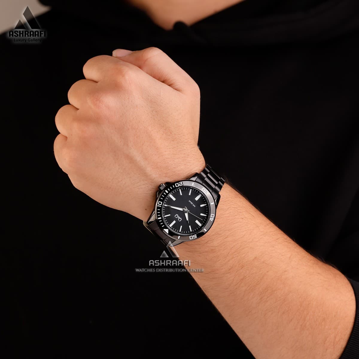 ساعت مردانه کیو اند کیو مشکی Q&Q Q28B-004PY — تصویر ۳
