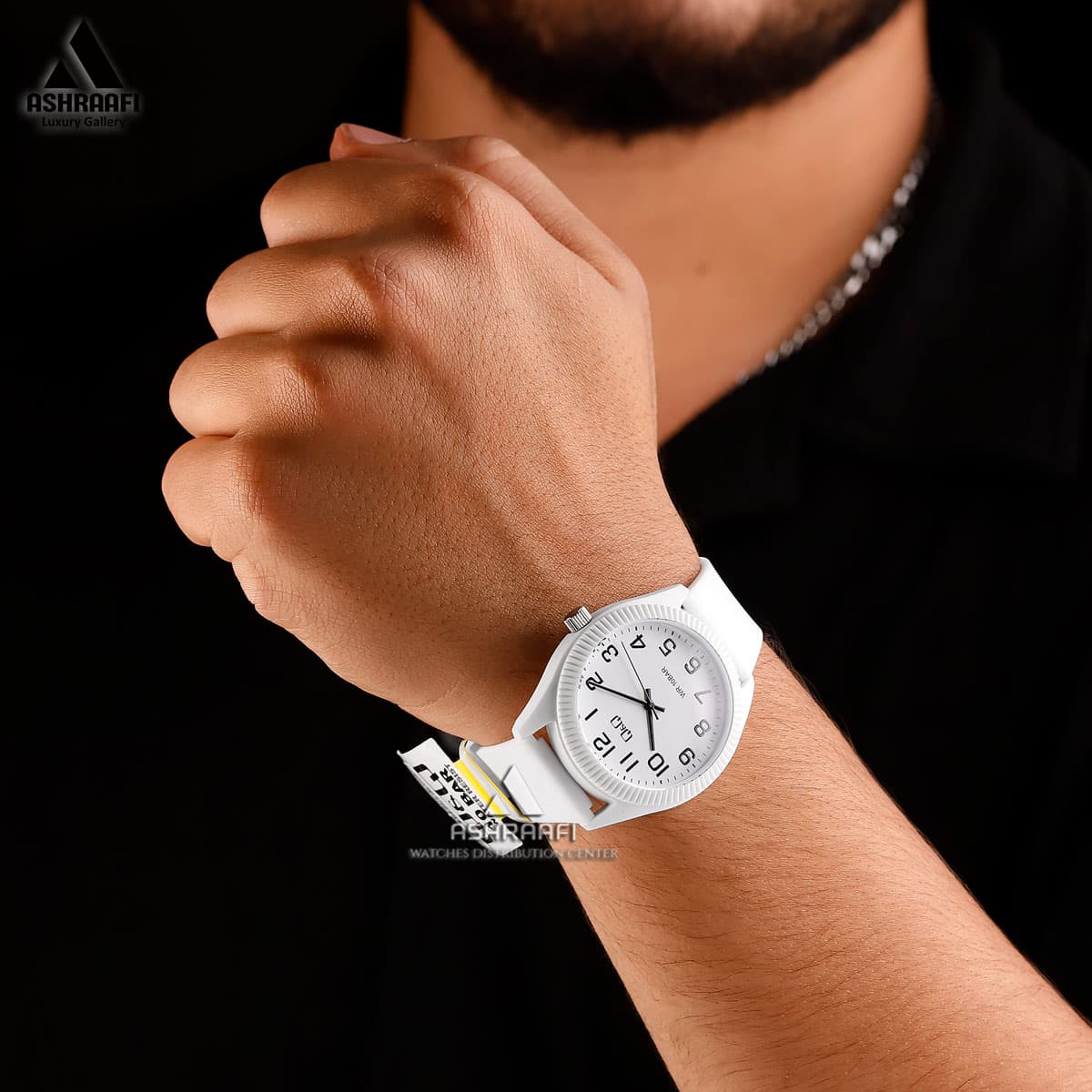 ساعت کیو اند کیو سفید Q&Q V12A-001VY — تصویر ۳