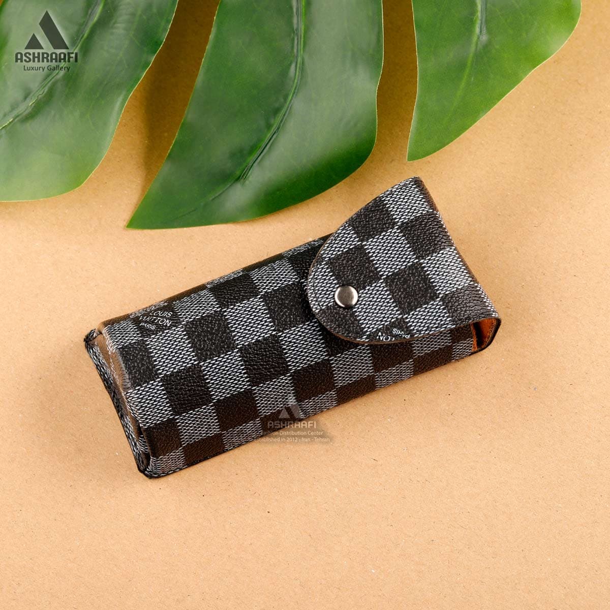 کیف عینک طرح لویی ویتون Louis Vuitton Glasses Case KB1 — تصویر ۳